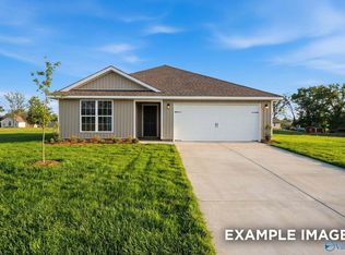 138 Birds Nest Ln, Toney, AL 35773