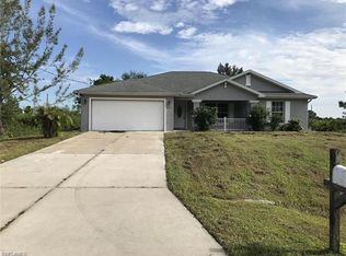 2816 45th St W, Lehigh Acres, FL 33971