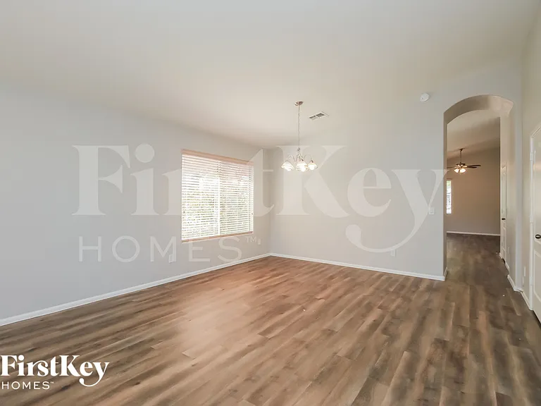 29882 N Broken Shale Dr — Photo 4