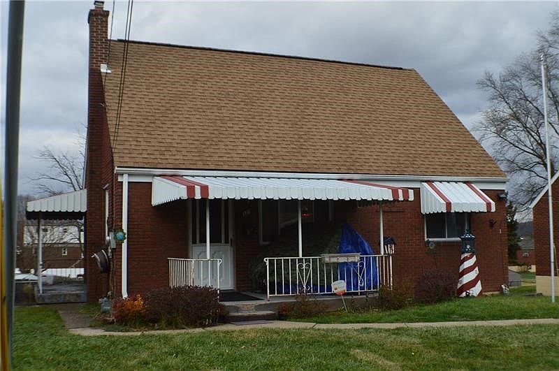 WELCOME TO 3211 ORCHARD DRIVE IN LIBERTY BORO!!
