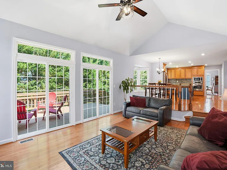 14332 Cartwright Way — Photo 7