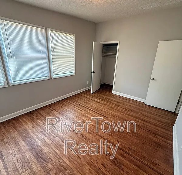 1778 Brown Ave — Photo 11