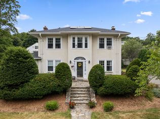 6 Main St, East Hampton, CT 06424