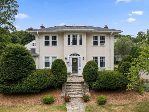 6 Main Street, East Hampton, CT 06424