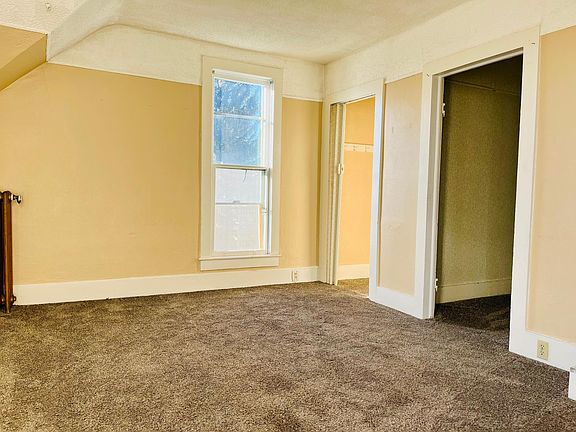 2nd image of 613 S 7th St #4