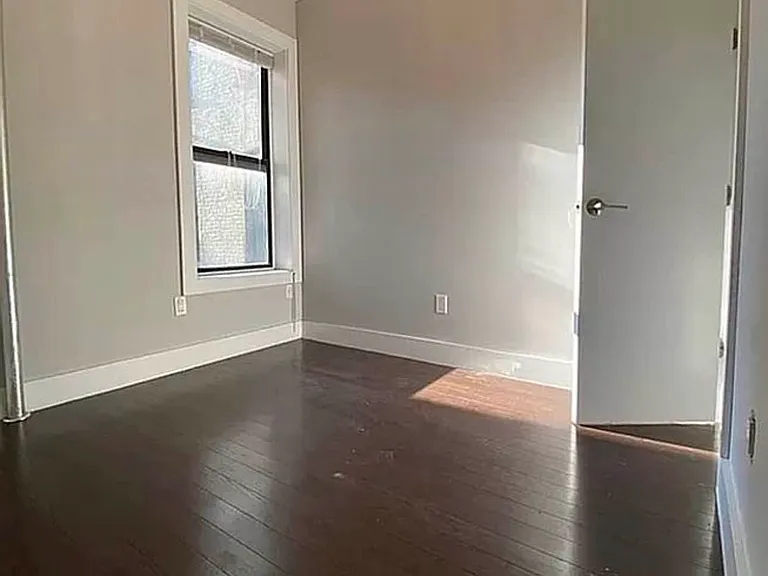 616 W 182nd St #15 — Photo 5