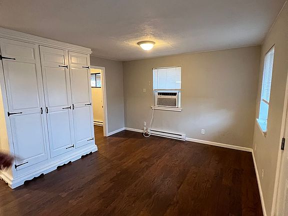 3rd image of 7690 Road G NW