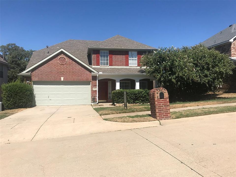 1st image of 3705 Saint Johns Dr