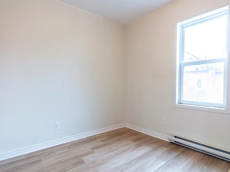 477 Cumberland St #1 — Photo 18