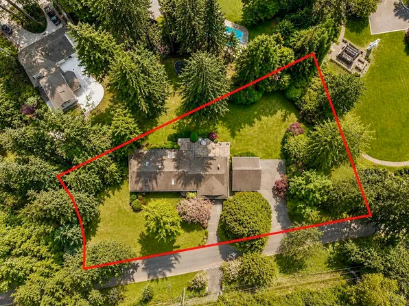 13666 30th Ave, Surrey, BC V4P 1T9