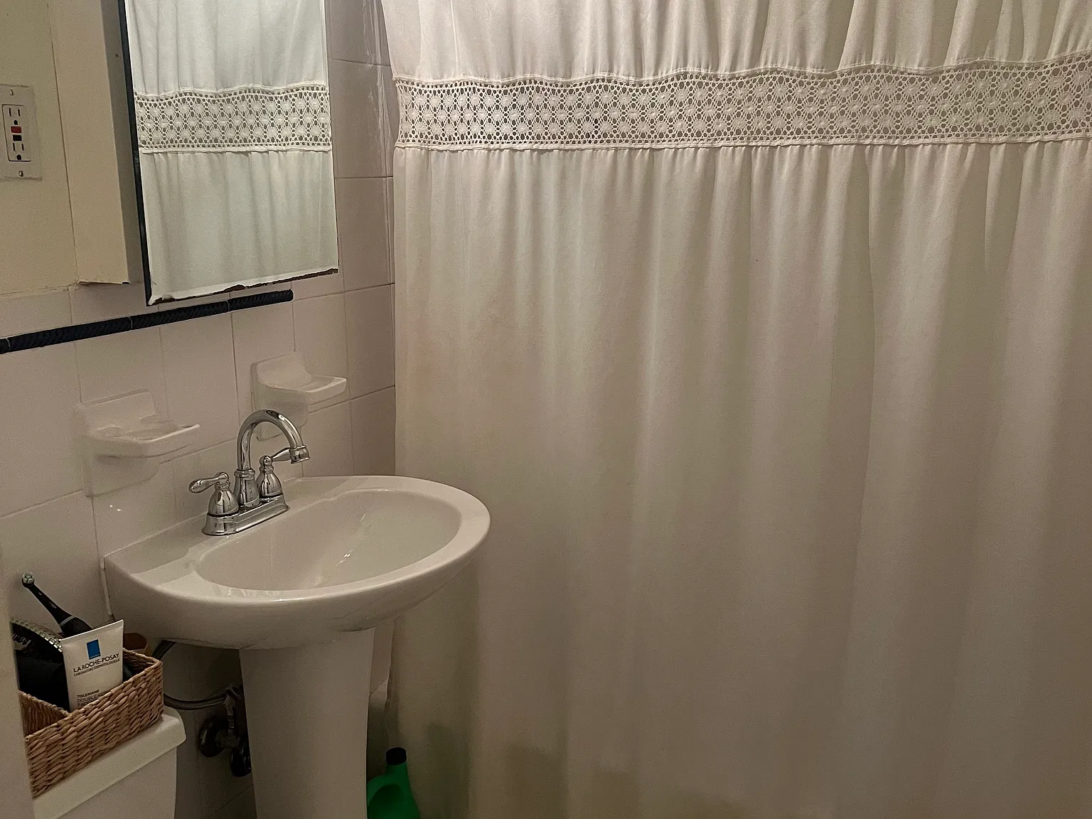 Studio, 450 sqft, $1,350 — Photo 2
