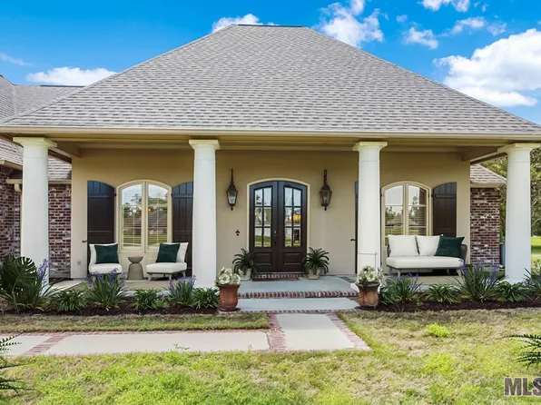 28867 Nottoway St, Livingston, LA 70754