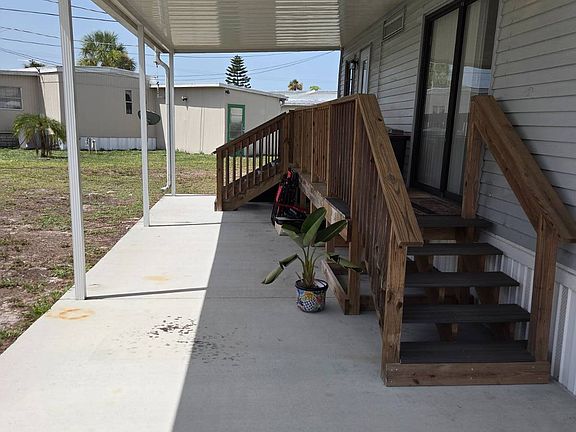 3rd image of 2910 Jasmine Run Ln