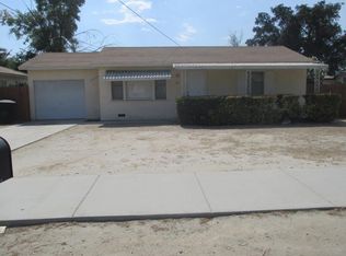 525 S Santa Fe St, Hemet, CA 92543