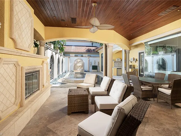 3280 Gordon Dr — Photo 17