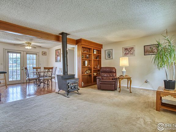 5th image of 725 Bruce Dr