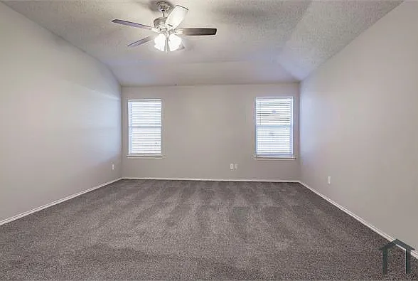 2817 Thrush Dr — Photo 10