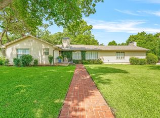 1222 Kentucky St, Graham, TX 76450