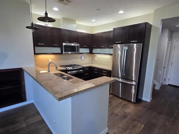 10752 New Grove Trl #74, San Diego, CA 92130