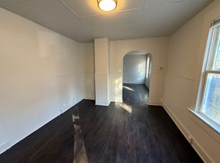 2016 S Market St APT 2, Wichita, KS 67211