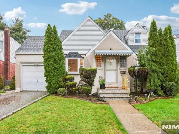 4-40 Grunauer Place, Fair Lawn, NJ 07410