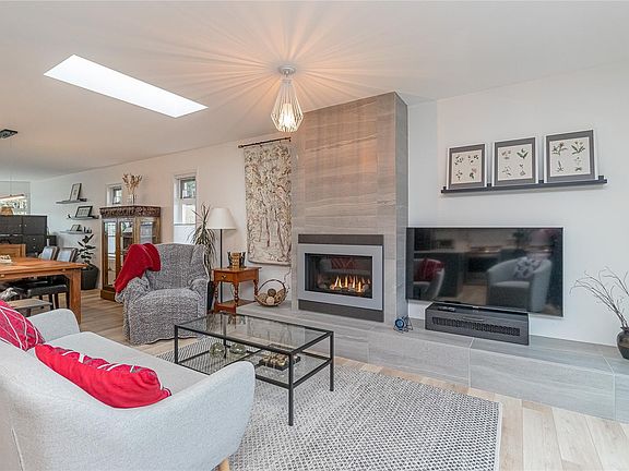 5th image of 6012 Columbine Rd