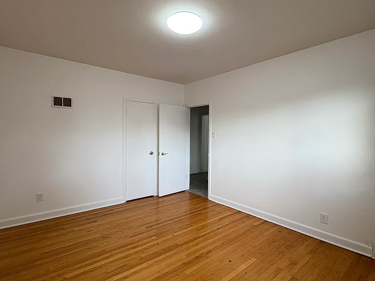315 Matheson Ave — Photo 6