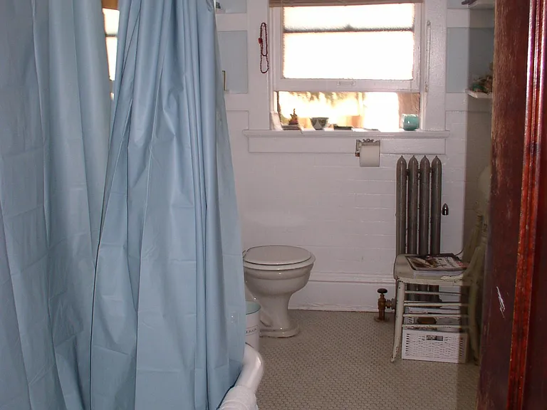 4 Boulder Crescent St #6 — Photo 5