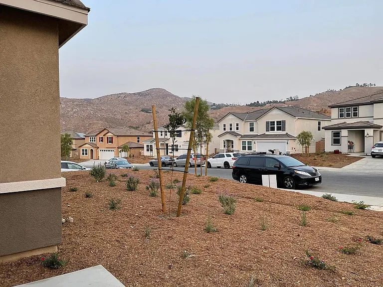8277 Country Mile Ln — Photo 16