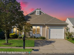 4 N Avon Dr, Jackson, NJ 08527