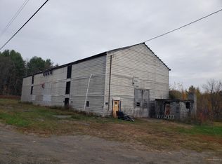 95 Zions Hill Rd, Chesterville, ME 04938