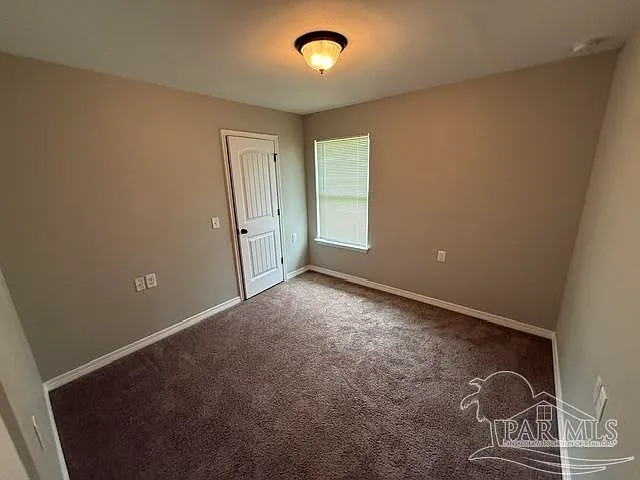 5776 Glen Brook Ct — Photo 8