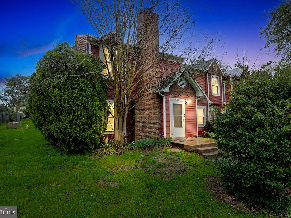 1st image of 2206 Minnear St