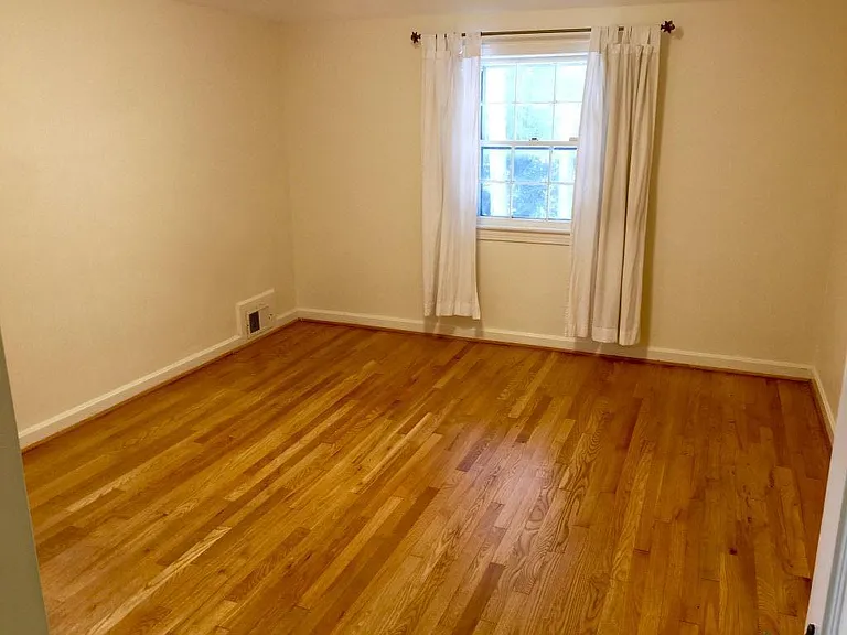 Bedroom #1