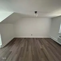 1 bed, 1.0 bath, 720 sqft, $1,500 — Photo 2
