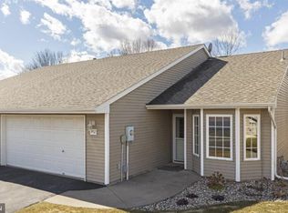 1452 Eagle Dr, Waconia, MN 55387