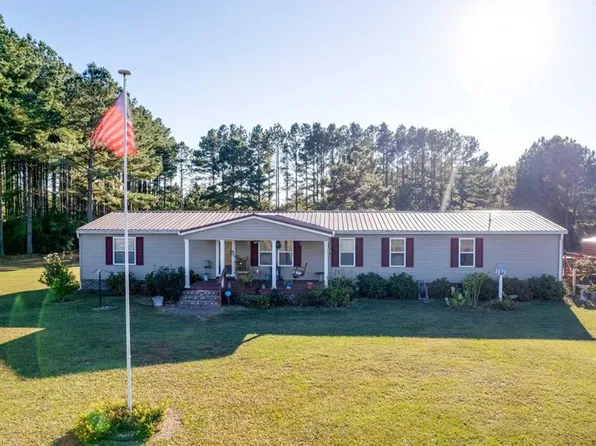 2679 Green Ln, Bishopville, SC 29010