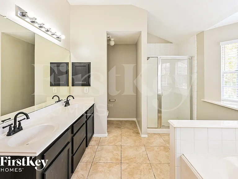 2614 Spring Bend Dr — Photo 14