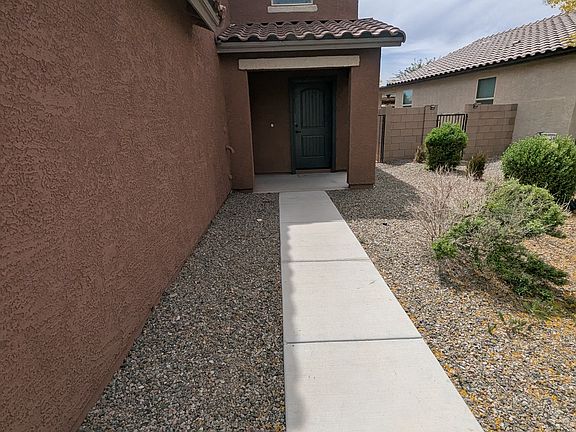 2nd image of 8748 E Pebble Stone Ln
