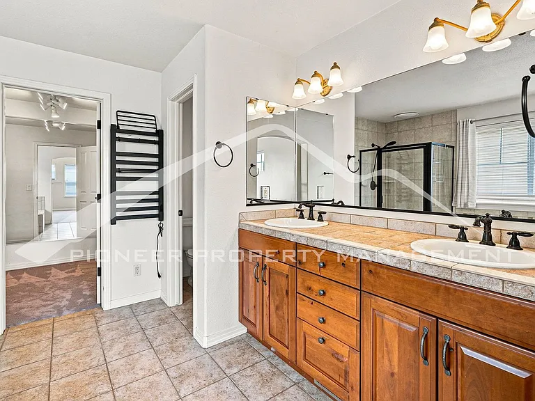 1820 Great Western Dr — Photo 18