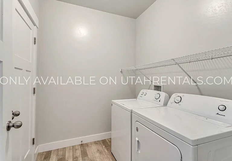 627 N Sun Peak Dr — Photo 10