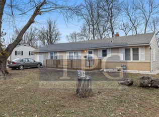 11405 Applewood Dr, Kansas City, MO 64134