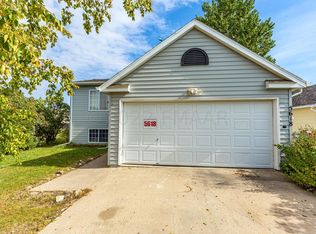 5618 19th St S, Fargo, ND 58104