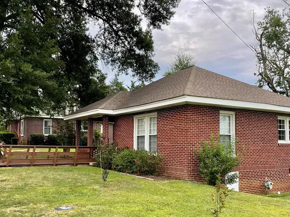307 Dukes Ave, Greenwood, SC 29646