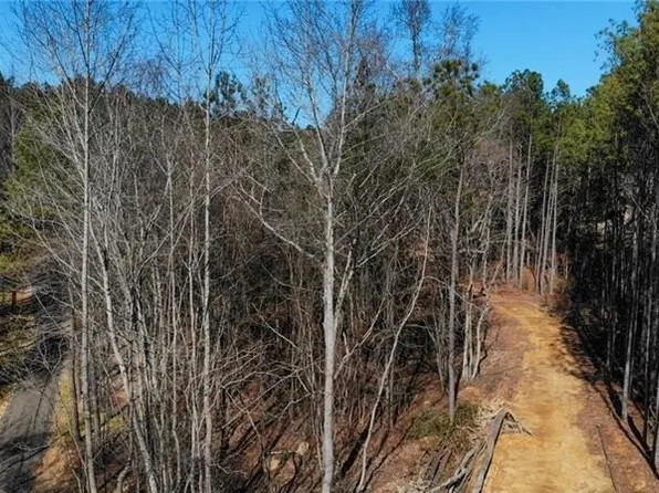 On Pete Path, Dallas, GA 30157