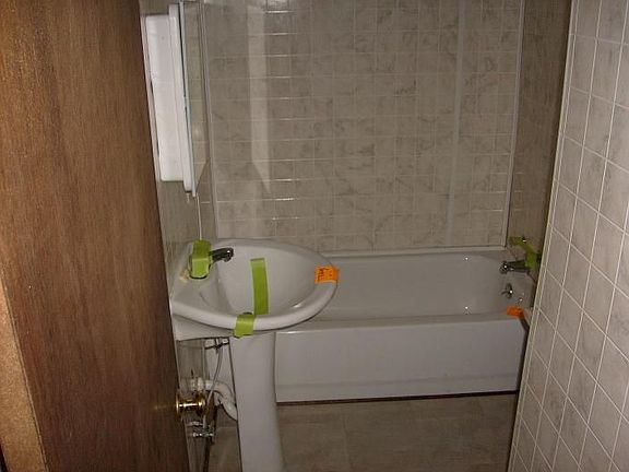 2nd image of 5017 S Benton Ave
