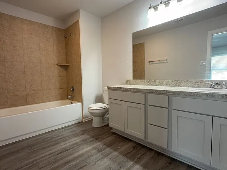 505 Hines Ave — Photo 13