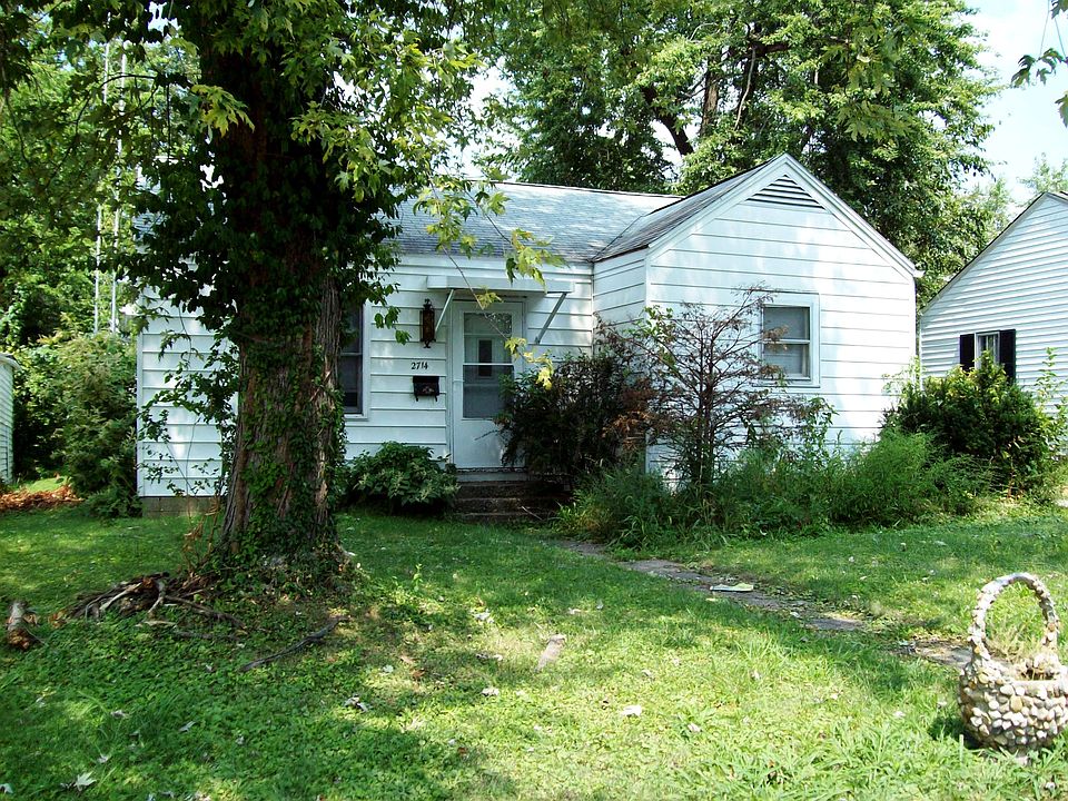 2nd image of 2714 Mannen St