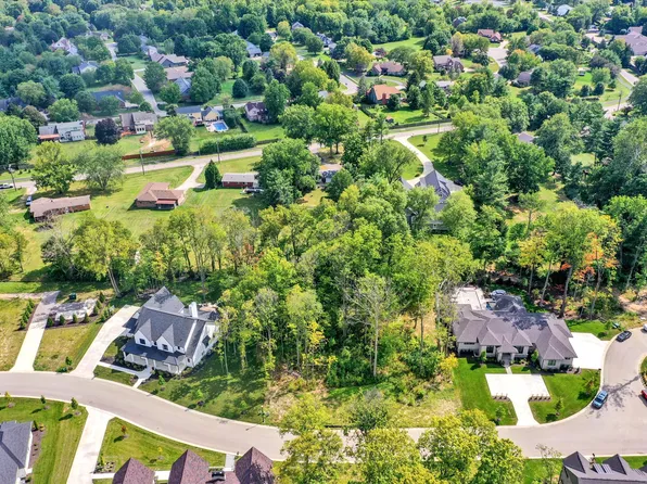 11135 Hamilton Run, Zionsville, IN 46077