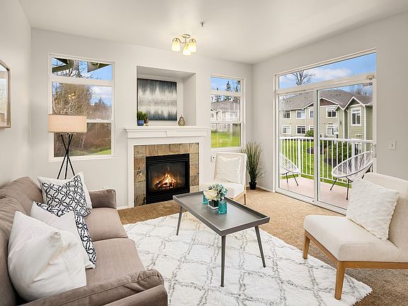 3rd image of 564 241st Ln SE